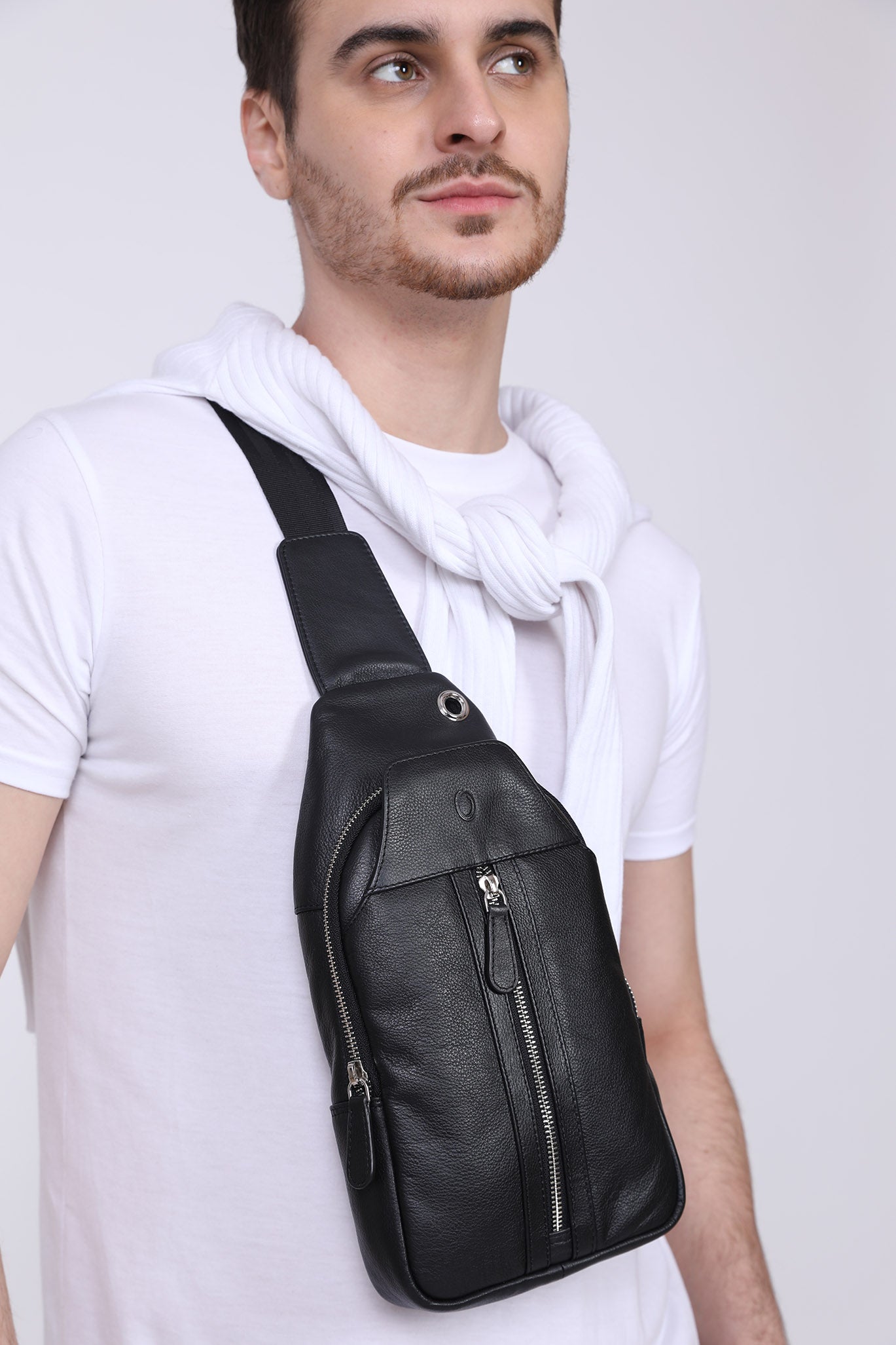 Oxhide Leather Men's Chest Bag - Travel Bag - Bikers Bag - Lightweight Anti-Theft Bag - Oxhide 10026 Black