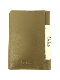 Green leather passport wallet 4297 – Oxhide