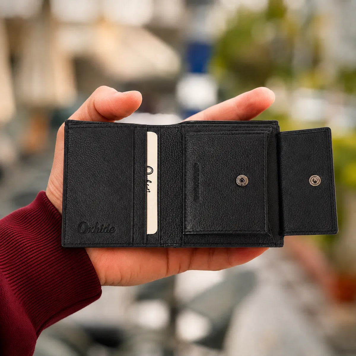Oxhide Black Cardholder With Coin Pouch- J0010CP BLK