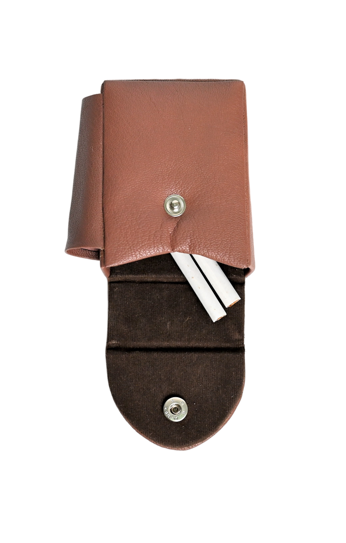 Cigarette Cover case 20 Cigarette Leather Storage Box Leather Case Portable Cigarette Protection Bag with lighter holder -Oxhide