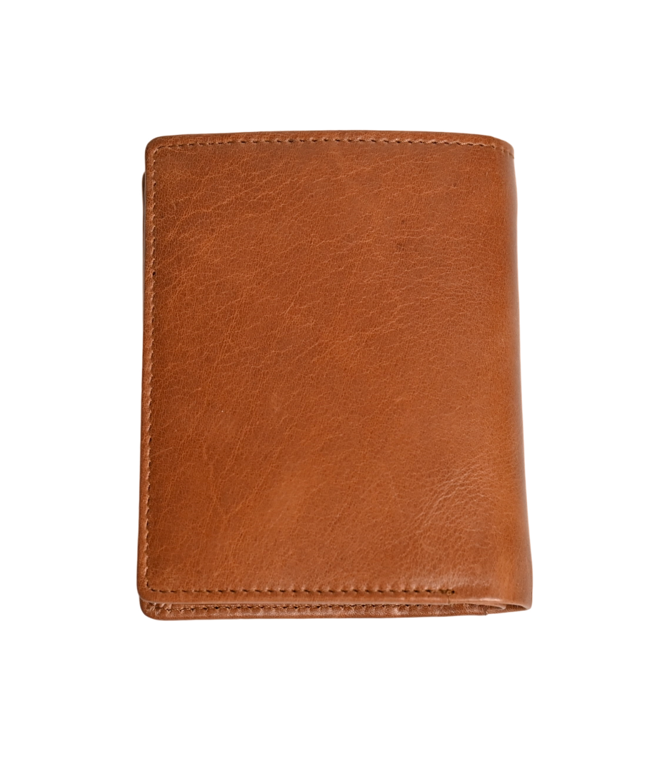 Oxhide Compact wallet in Vintage Leather in Brown colour -OXHIDE J0061 BROWN
